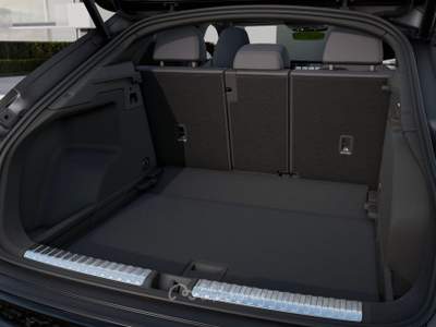 Audi Q3 TFSI 265 cv quattro S tronic S Line Edition Cerchi da 20''/Pacchetto look nero/Pacchetto Tech PLUS/Tetto panoramico in vetro/Marrone Madeira metallizzato effetto opaco Marrone usata Feltre