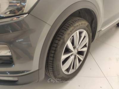 Volkswagen T-Roc 1.6 TDI SCR Style usata Avellino