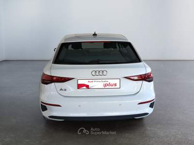 Audi A3 30 TDI Business Bianco usata Lucca