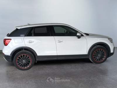 Audi Q2 1.6 TDI SPORT Bianco usata Lucca