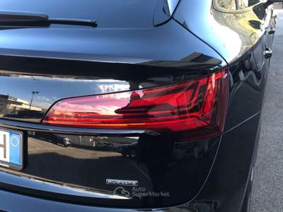 Audi Q5 Q5 40 TDI 204 CV quattro S tronic Identity Black S line Nero usata Lucca