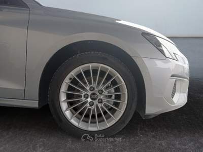 Audi A3 4ª serie SPB Sportback 35 TFSI Business Advanced Argento usata Lucca