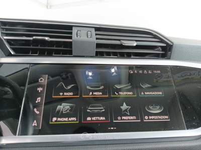 Audi Q3 2.0 35 TDI S Tronic Business Grigio usata Lucca
