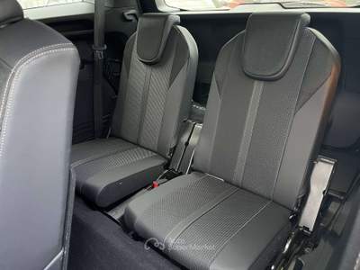 Peugeot 5008 1.5 BlueHDi EAT8 130CV GT - 7 POSTI Grigio usata TORINO