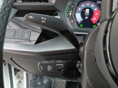 Audi A3 30 g-tron S tronic Business Bianco usata Lucca