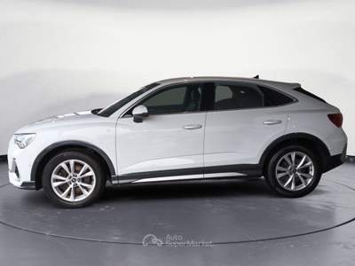 Audi Q3 40 TDI quattro S tronic S Line Edition Bianco usata Lucca