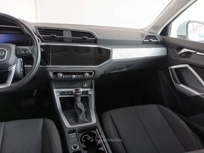 Audi Q3 2.0 35 TDI S Tronic Business Advanced Bianco usata Lucca