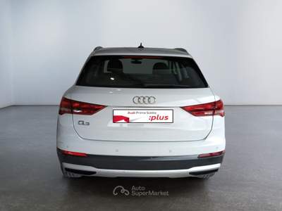 Audi Q3 2.0 35 TDI S Tronic Business Advanced Bianco usata Lucca