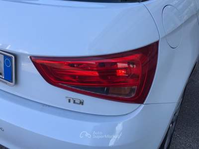 Audi A1 1.4 TDI 66kW ultra Metal Sportback Bianco usata Lucca