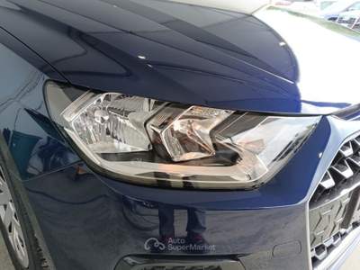 Audi A1 2ª serie SPB Sportback 25 TFSI S tronic Business Advanced Blu/Azzurro usata Lucca