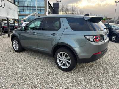 Land Rover Discovery Sport 2.0 TD4 150 CV SE 7 posti Grigio usata Lucca