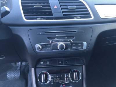 Audi Q3 2.0 TDI 150 CV quattro S tronic Sport Nero usata Lucca