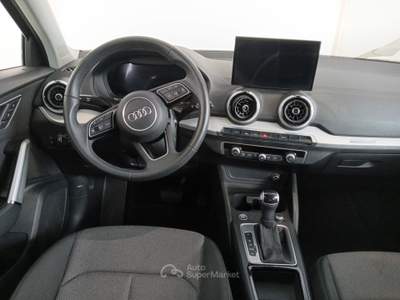 Audi Q2 1.5 35 TFSI S LINE EDITION S TRONIC Blu/Azzurro usata Lucca