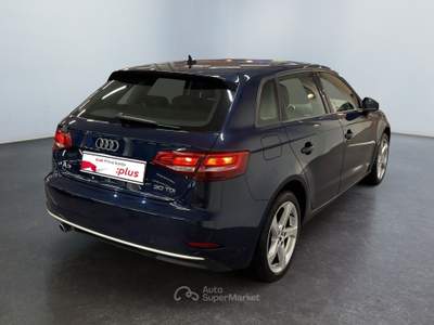 Audi A3 3ª serie SPB Sportback 30 TDI S tronic Sport Blu/Azzurro usata Lucca