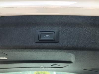 Audi A6 5ª serie Avant 40 2.0 TDI S tronic Business Plus Bianco usata Lucca
