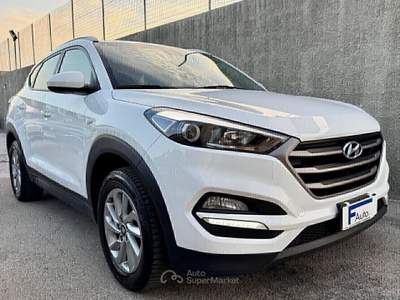 Hyundai Tucson ,Navi,Retrocamera,Led diurni,ecc. Bianco usata San Michele Salentino