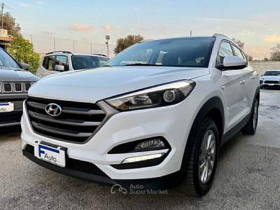 Hyundai Tucson ,Navi,Retrocamera,Led diurni,ecc. Bianco usata San Michele Salentino
