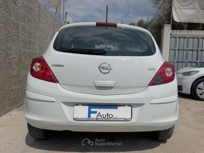 Opel Corsa F.AP. 3 porte ,**SOLI 146.253 km** Bianco usata San Michele Salentino