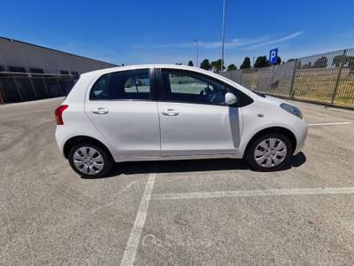Toyota Yaris 5 porte Sol 2008 Bianco usata Barletta