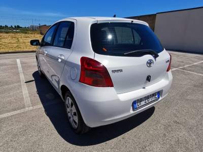 Toyota Yaris 5 porte Sol 2008 Bianco usata Barletta