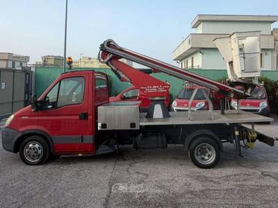 Iveco Daily 35C10 2.3 HPI RG CASSONE CON CESTELLO - 2009 Rosso usata Corato