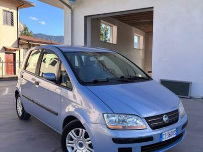 Fiat Idea FIAT IDEA CAMBIO AUTOMATICO Blu/Azzurro usata Montesarchio