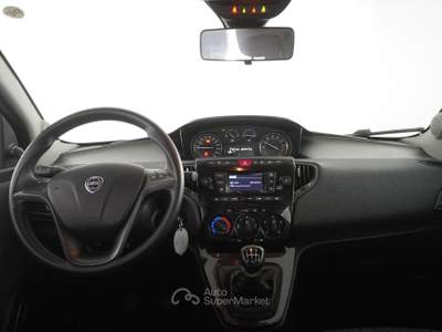 Lancia Ypsilon Ypsilon 1.0 FireFly 5 porte S&S Hybrid Silver Nero usata Parma