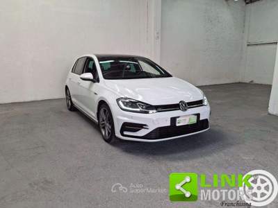 Volkswagen Golf 1.5 TSI ACT DSG 5p. R-Line GARANZIA INCLUSA Bianco usata Seregno