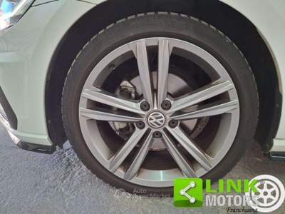 Volkswagen Golf 1.5 TSI ACT DSG 5p. R-Line GARANZIA INCLUSA Bianco usata Seregno