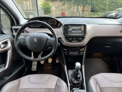 Peugeot 2008 S&S Black Matt Limited Edition EURO 6 Bianco usata Genova