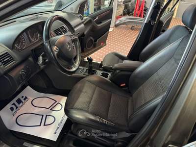 Mercedes-Benz Classe A A 160 BlueEFFICIENCY Style Bronzo usata Cinisello Balsamo