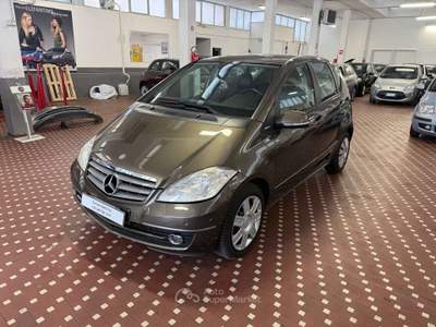 Mercedes-Benz Classe A A 160 BlueEFFICIENCY Style Bronzo usata Cinisello Balsamo