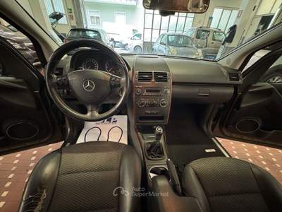 Mercedes-Benz Classe A A 160 BlueEFFICIENCY Style Bronzo usata Cinisello Balsamo