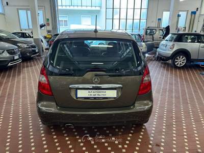 Mercedes-Benz Classe A A 160 BlueEFFICIENCY Style Bronzo usata Cinisello Balsamo