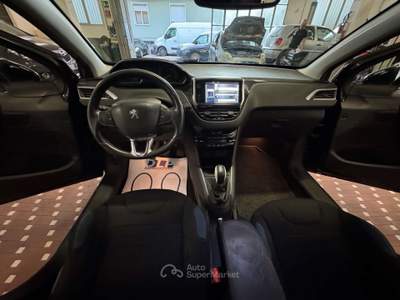 Peugeot 208 1.2 VTi 82 CV 5 porte Allure Nero usata Cinisello Balsamo