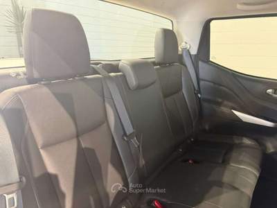 Nissan Navara 2.3 190CV 7AT 4WD Double Cab Tekna PREZZO IVATO Grigio usata San Biagio di Callalta