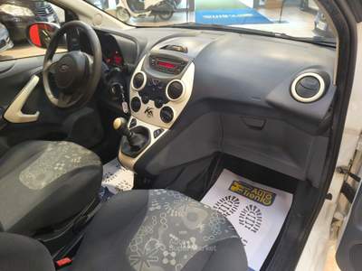 Ford Ka 8V 69 CV Black&White Edition Bianco usata Besenello
