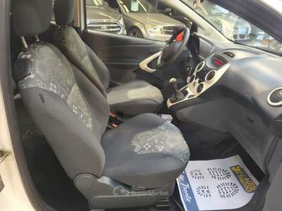 Ford Ka 8V 69 CV Black&White Edition Bianco usata Besenello