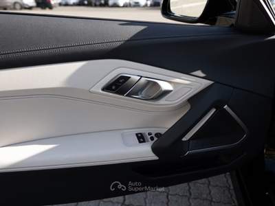 BMW Z4 Z4 Roadster sDrive 20i M-Sport PRO FULL-LED BLACK EDITION Nero usata Roma