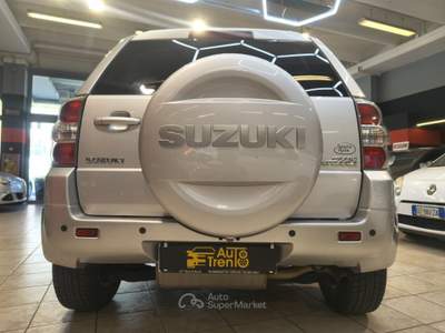 Suzuki Grand Vitara 3 porteb 139.000 km Argento usata Besenello