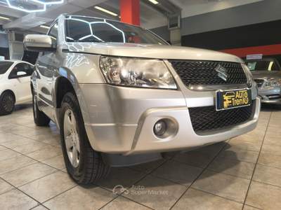 Suzuki Grand Vitara 3 porteb 139.000 km Argento usata Besenello
