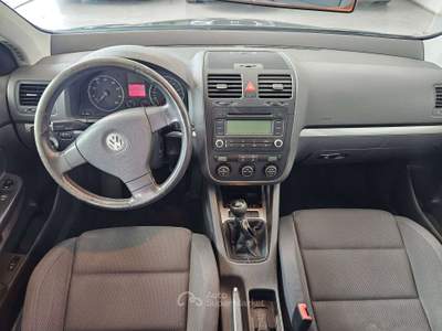 Volkswagen Golf 5p 1.6 fsi Comfortline neopatentati Nero usata Martinengo