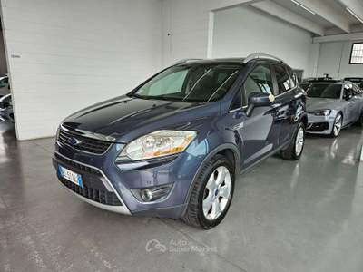 Ford Kuga 2.0 tdci Titanium 4wd 163cv pelle/AUTOMATICO Blu/Azzurro usata Martinengo