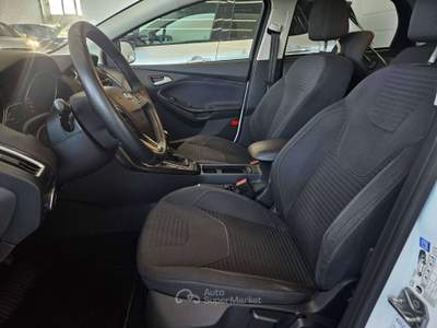 Ford Focus 2015 5p 1.5 tdci Plus s E6 neopatentati Bianco usata Martinengo