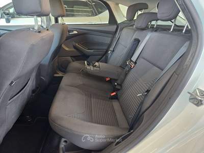 Ford Focus 2015 5p 1.5 tdci Plus s E6 neopatentati Bianco usata Martinengo