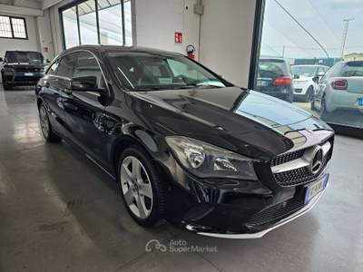 Mercedes-Benz CLA Shooting Brake d Premium AUTOMATICO/NEOPATENTATO Nero usata Martinengo
