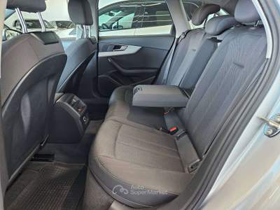 Audi A4 Avant Business 163cv s-tronic / automatico Argento usata Martinengo