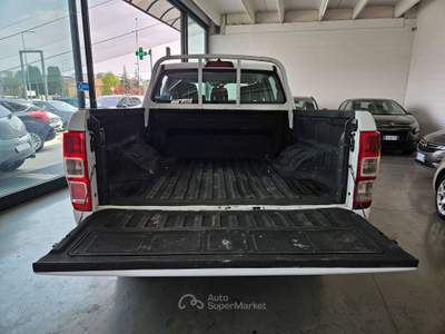 Ford Ranger 2.0 tdci double cab Wildtrak 4X4  170cv Bianco usata Martinengo