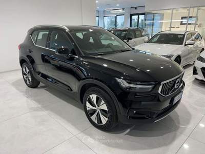 Volvo XC40 T4 Recharge Plug-in Hybrid Inscription Expression Nero usata Asolo