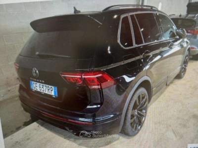 Volkswagen Tiguan 2.0 TDI 150 CV SCR DSG R-Line *Black Pack* Nero usata Asolo